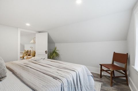 Photo 23 at 26 Arlington Avenue, O'Neill, Oshawa