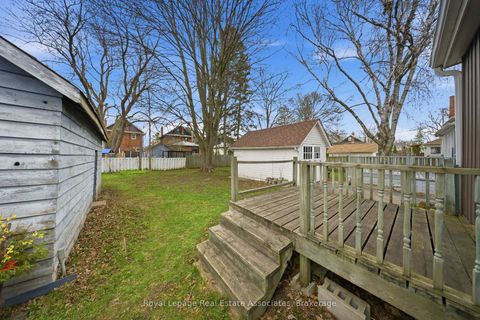 Photo 26 at 26 Arlington Avenue, O'Neill, Oshawa