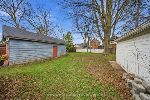 Photo 27 at 26 Arlington Avenue, O'Neill, Oshawa