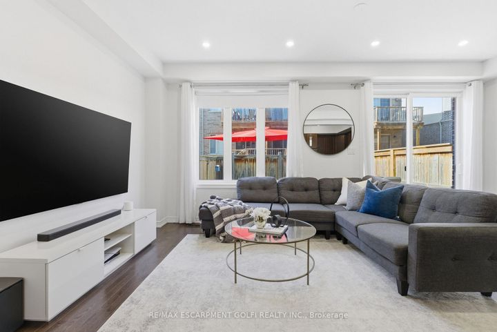 Photo 6 at 383 Wheat Boom Drive, JM Joshua Meadows, Oakville