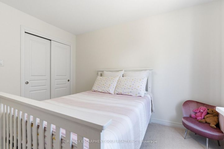 Photo 14 at 383 Wheat Boom Drive, JM Joshua Meadows, Oakville