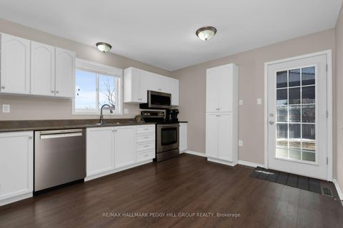 Photo 5 at 67 Forest Dale Drive, Little Lake, Barrie