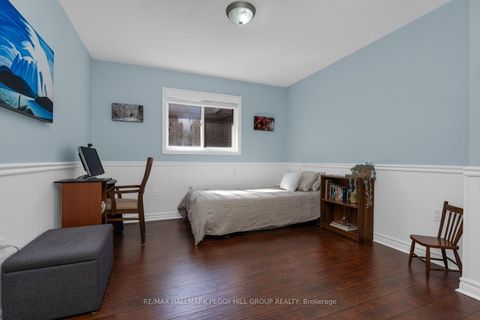 Photo 7 at 67 Forest Dale Drive, Little Lake, Barrie