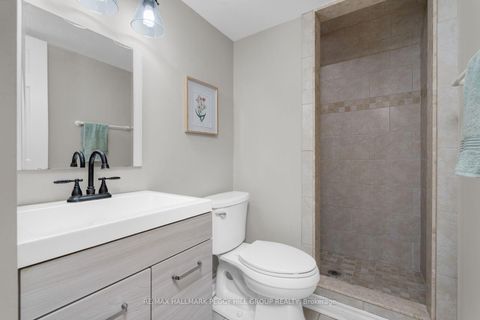 Photo 13 at 67 Forest Dale Drive, Little Lake, Barrie