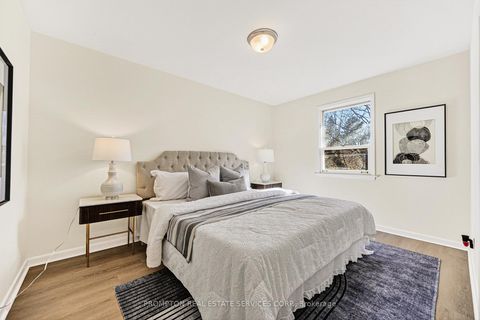 Photo 12 at 81 Maxome Avenue, Newtonbrook East, Toronto