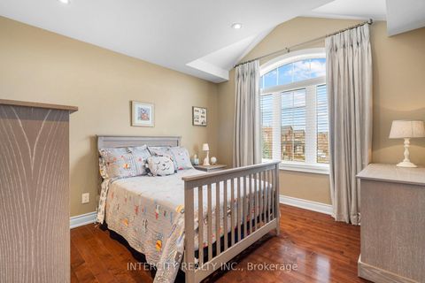 Photo 28 at 23 Via Borghese Street, Vellore Village, Vaughan