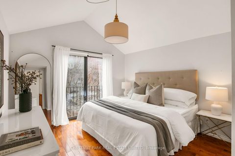 Photo 26 at 25 Bishop Street, Annex, Toronto