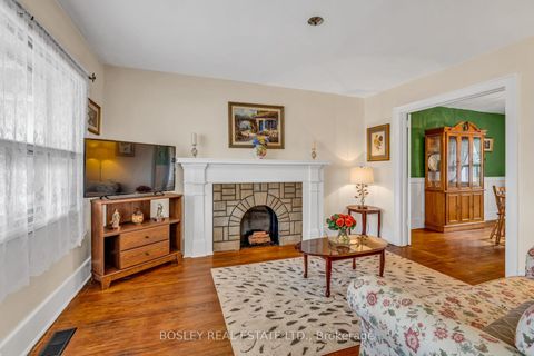 Photo 4 at 80 Roseneath Gardens, Oakwood Village, Toronto