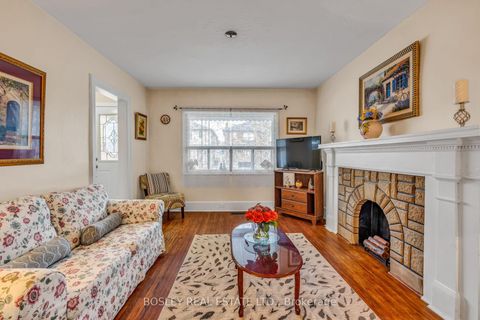 Photo 10 at 80 Roseneath Gardens, Oakwood Village, Toronto