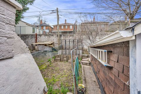 Photo 47 at 80 Roseneath Gardens, Oakwood Village, Toronto