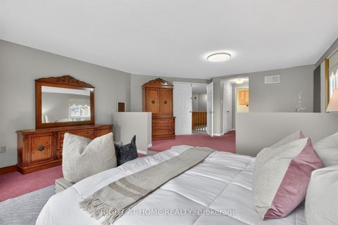 Photo 27 at 3 Lancashire Road, Unionville, Markham