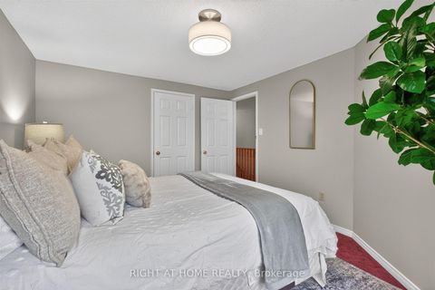 Photo 31 at 3 Lancashire Road, Unionville, Markham