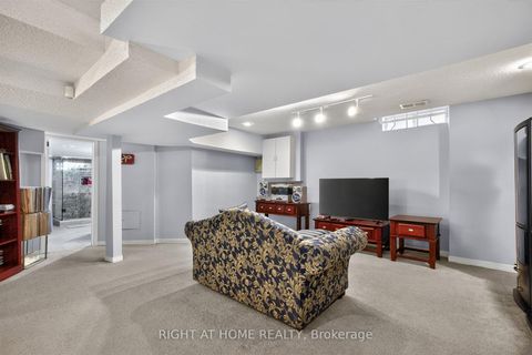 Photo 36 at 3 Lancashire Road, Unionville, Markham