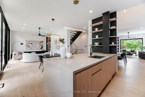 Photo 16 at 10 Haida Court, Highland Creek, Toronto