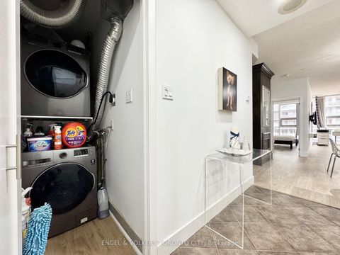 Photo 31 at 706 - 393 King Street W, Waterfront Communities C1, Toronto