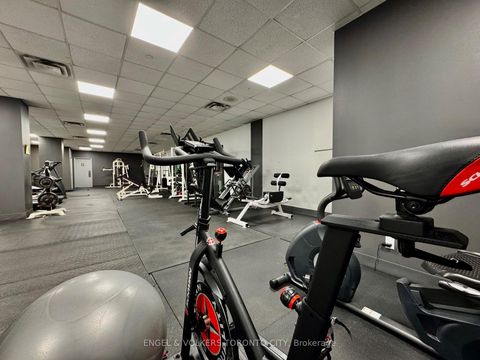 Photo 34 at 706 - 393 King Street W, Waterfront Communities C1, Toronto