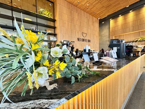 Photo 44 at 706 - 393 King Street W, Waterfront Communities C1, Toronto