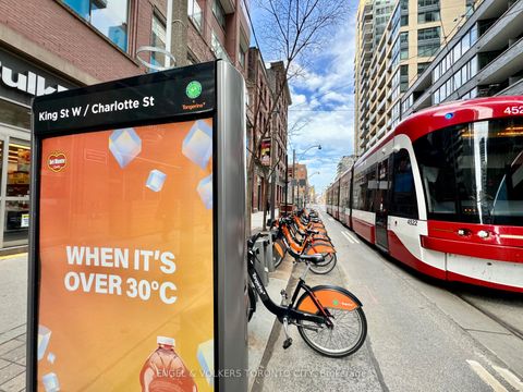 Photo 46 at 706 - 393 King Street W, Waterfront Communities C1, Toronto
