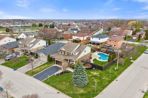 Photo 0 at 9 Clayton Crescent, Bowmanville, Clarington