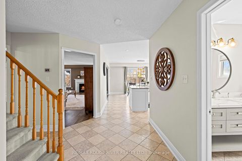 Photo 10 at 9 Clayton Crescent, Bowmanville, Clarington