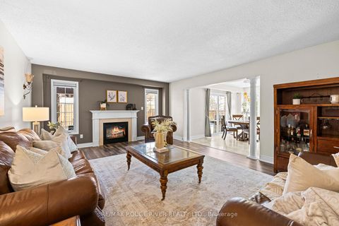Photo 13 at 9 Clayton Crescent, Bowmanville, Clarington