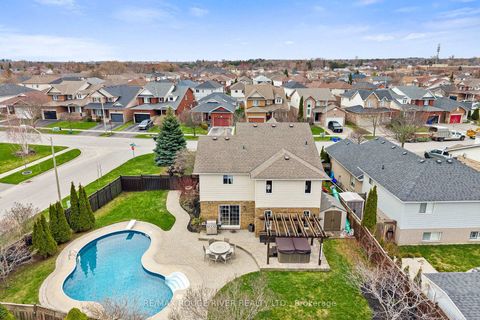 Photo 43 at 9 Clayton Crescent, Bowmanville, Clarington