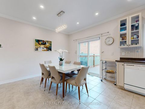 Photo 9 at 157 DOVETAIL Drive, Oak Ridges Lake Wilcox, Richmond Hill