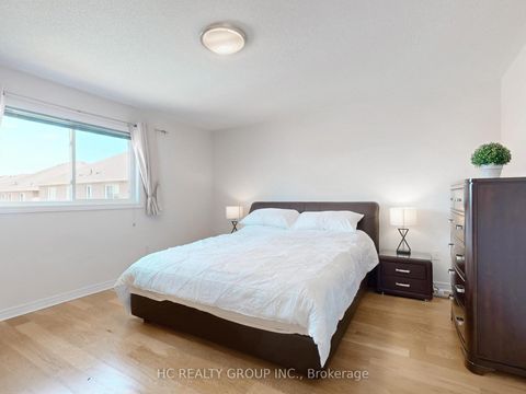 Photo 11 at 157 DOVETAIL Drive, Oak Ridges Lake Wilcox, Richmond Hill