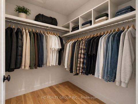 Photo 12 at 157 DOVETAIL Drive, Oak Ridges Lake Wilcox, Richmond Hill