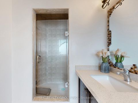 Photo 15 at 157 DOVETAIL Drive, Oak Ridges Lake Wilcox, Richmond Hill