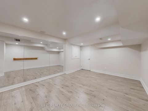 Photo 21 at 157 DOVETAIL Drive, Oak Ridges Lake Wilcox, Richmond Hill