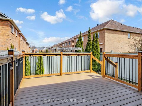 Photo 27 at 157 DOVETAIL Drive, Oak Ridges Lake Wilcox, Richmond Hill