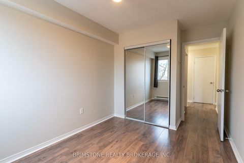 Photo 19 at 312 - 1 Quail Crescent, Ardagh, Barrie