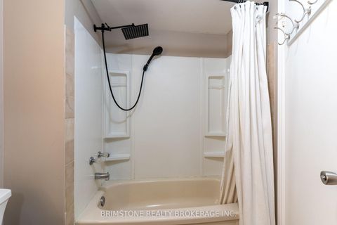 Photo 21 at 312 - 1 Quail Crescent, Ardagh, Barrie