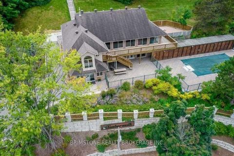 Photo 28 at 312 - 1 Quail Crescent, Ardagh, Barrie