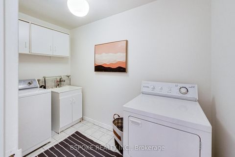 Photo 15 at 103 - 2001 Bonnymede Drive, Clarkson, Mississauga