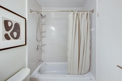 Photo 17 at 103 - 2001 Bonnymede Drive, Clarkson, Mississauga
