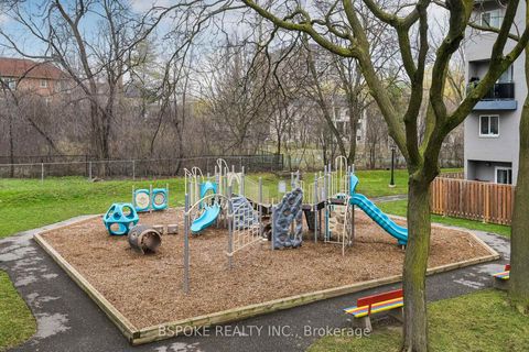 Photo 36 at 103 - 2001 Bonnymede Drive, Clarkson, Mississauga