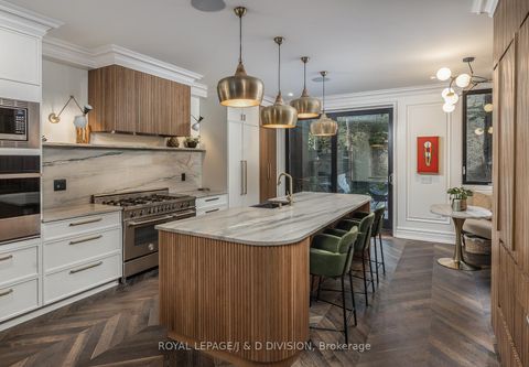 Photo 11 at 40 Bernard Avenue, Annex, Toronto