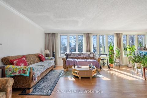Photo 6 at 29 Laxford Avenue, Maryvale, Toronto
