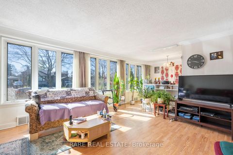 Photo 7 at 29 Laxford Avenue, Maryvale, Toronto