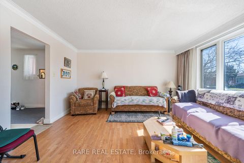 Photo 10 at 29 Laxford Avenue, Maryvale, Toronto