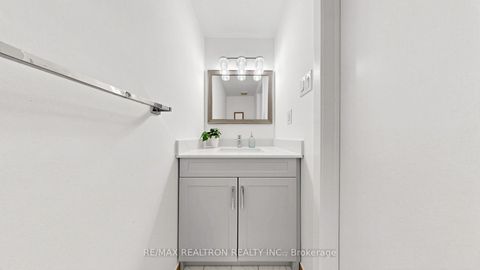 Photo 16 at 58 Glanvil Crescent, Malvern, Toronto