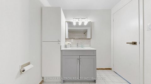 Photo 33 at 58 Glanvil Crescent, Malvern, Toronto