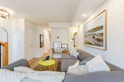 Photo 6 at 142 - 30 Merchant Lane, Dufferin Grove, Toronto