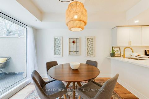 Photo 13 at 142 - 30 Merchant Lane, Dufferin Grove, Toronto