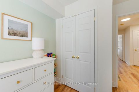 Photo 18 at 142 - 30 Merchant Lane, Dufferin Grove, Toronto