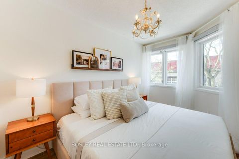 Photo 22 at 142 - 30 Merchant Lane, Dufferin Grove, Toronto
