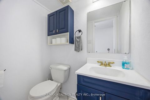 Photo 5 at 24 - 1673 Albion Road, Clairville, Toronto