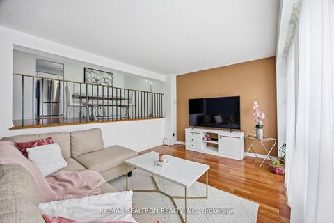 Photo 9 at 24 - 1673 Albion Road, Clairville, Toronto